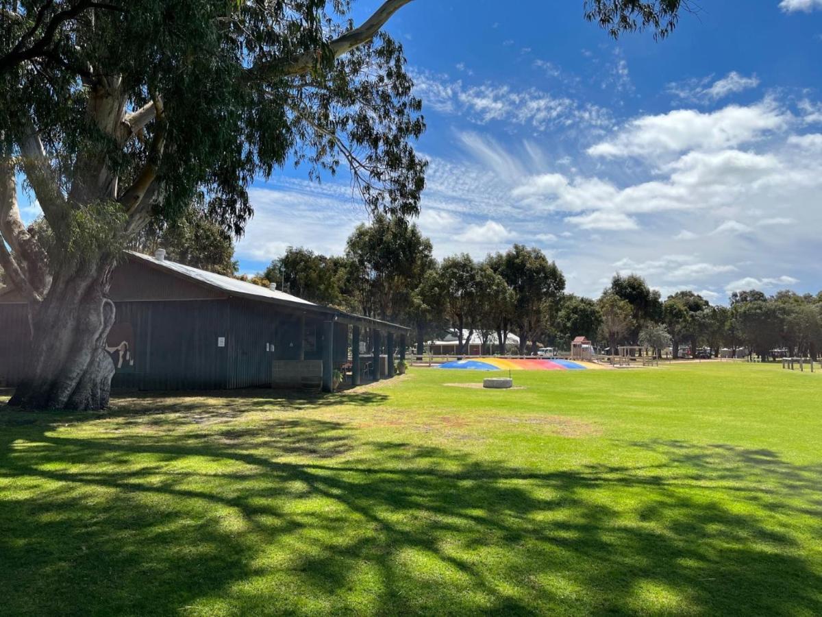קוואראמופ Discovery Parks Margaret River מראה חיצוני תמונה
